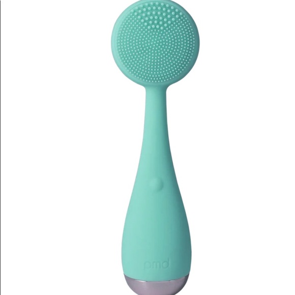 🧼 PMD Beauty Clean Smart Facial Cleansing Brush - Picture 1 of 8